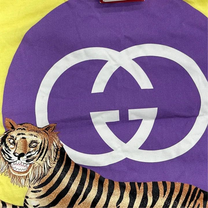 Gucci Gucci SS22 Tiger Print Short Sleeve T-Shirt Size S / US 4 / IT 40 - 5 Thumbnail