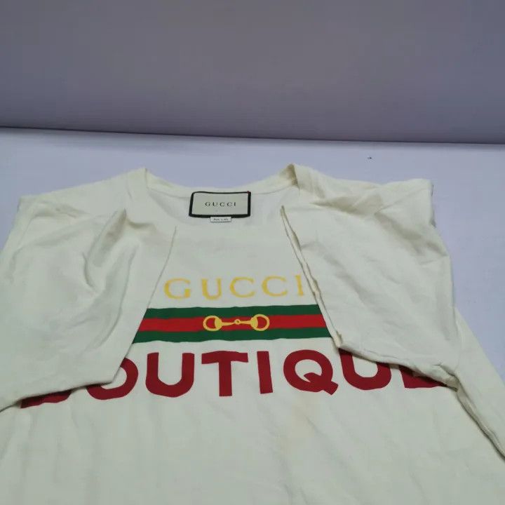Gucci Gucci Boutique Printed T-Shirt in Beige Size M / US 6-8 / IT 42-44 - 12 Thumbnail