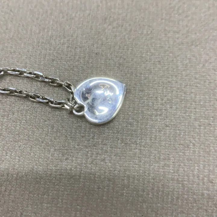 Gucci Gucci Heart Pendant Silver Necklace Size ONE SIZE - 2 Thumbnail