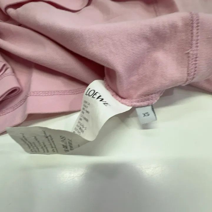 Loewe Loewe Pink Cropped Logo T-Shirt Size XS / US 0-2 / IT 36-38 - 5 Thumbnail