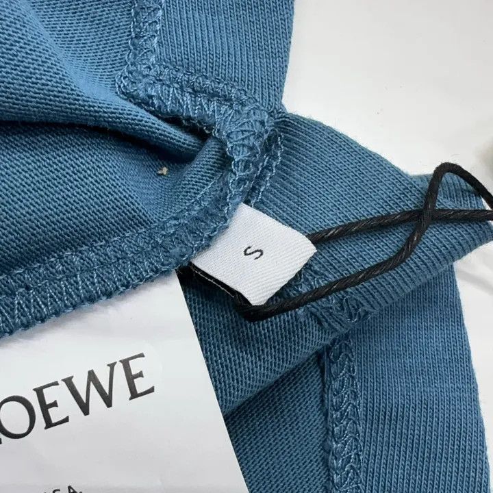 Loewe LOEWE FW21 Oversized Cotton Blue T-Shirt Size S / US 4 / IT 40 - 5 Thumbnail