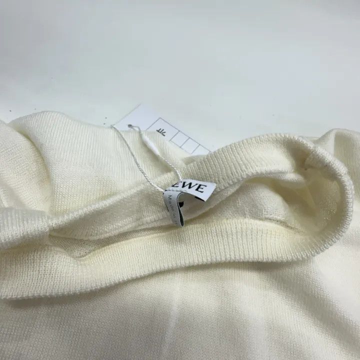 Loewe Loewe White Long Sleeve Pocket Sweatshirt Size XS / US 0-2 / IT 36-38 - 7 Thumbnail