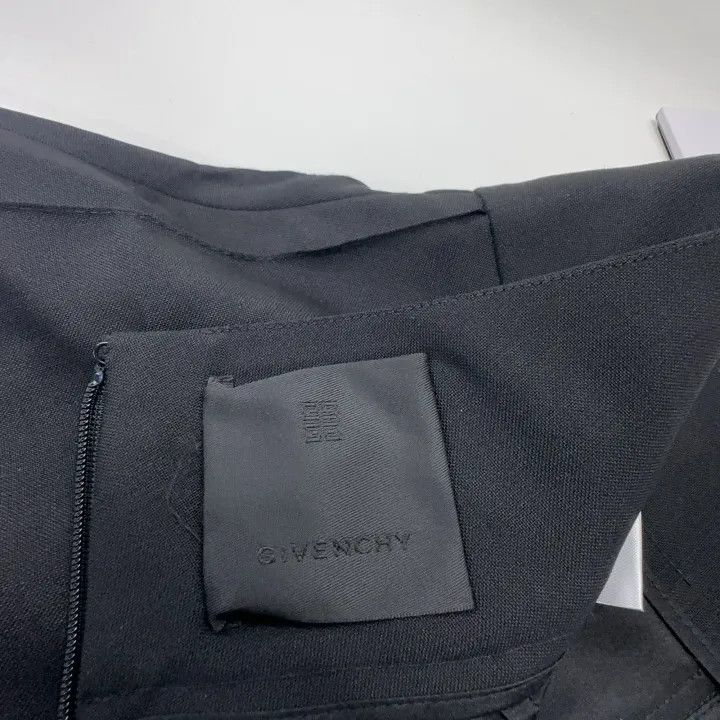 Givenchy Givenchy Black Casual Shorts for Women Size 38" / US 16 / IT 52 - 8 Thumbnail