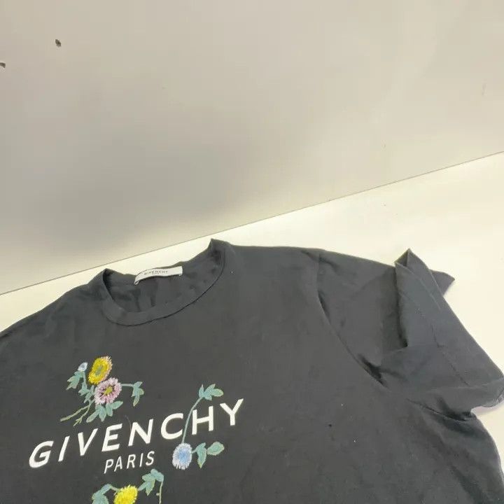Givenchy Givenchy Black Floral Embroidered Short Sleeve T-Shirt Size M / US 6-8 / IT 42-44 - 9 Thumbnail
