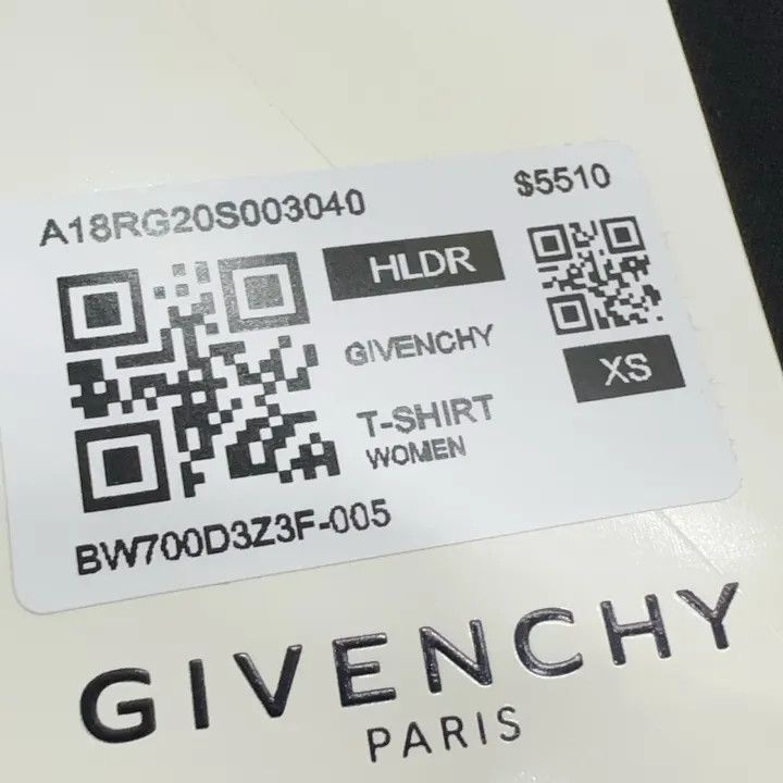 Givenchy Givenchy Black Distressed Logo T-Shirt Size XS / US 0-2 / IT 36-38 - 3 Thumbnail