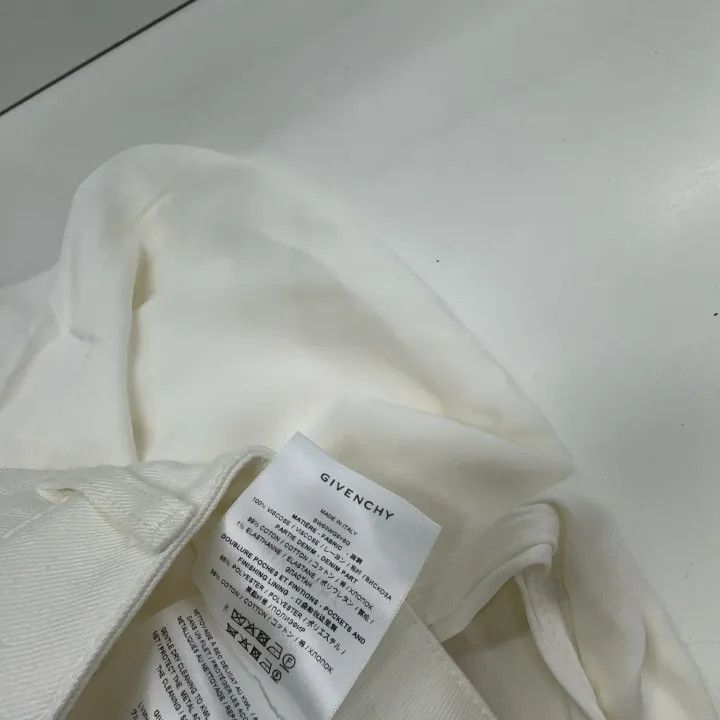 Givenchy Givenchy White Straight-Leg Jeans for Women Size 25" / US 0 / IT 36 - 5 Thumbnail