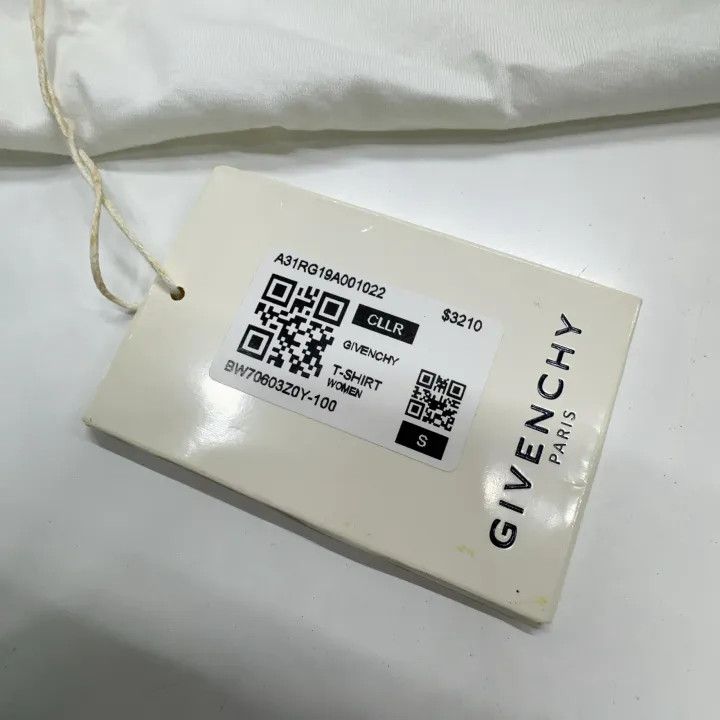 Givenchy Givenchy Vintage Logo Oversized T-Shirt for Women Size XL / US 12-14 / IT 48-50 - 5 Thumbnail
