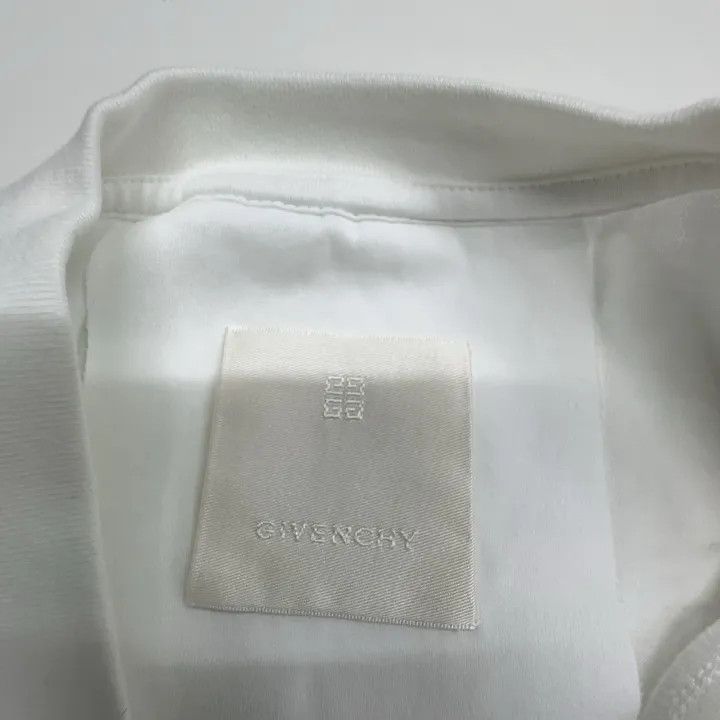 Givenchy Givenchy SS21 Turned Logo Short Sleeve T-Shirt Size L / US 10 / IT 46 - 5 Thumbnail
