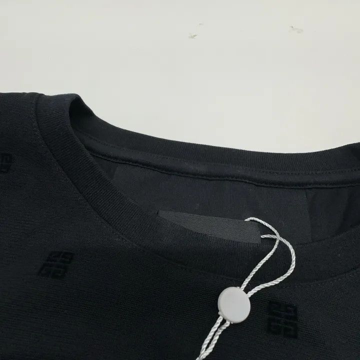 Givenchy Givenchy Black Graphic Short Sleeve T-shirt Size M / US 6-8 / IT 42-44 - 8 Thumbnail