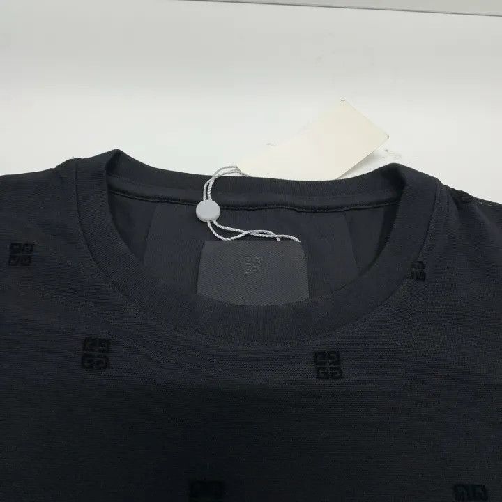 Givenchy Givenchy Black Graphic Short Sleeve T-shirt Size M / US 6-8 / IT 42-44 - 9 Thumbnail