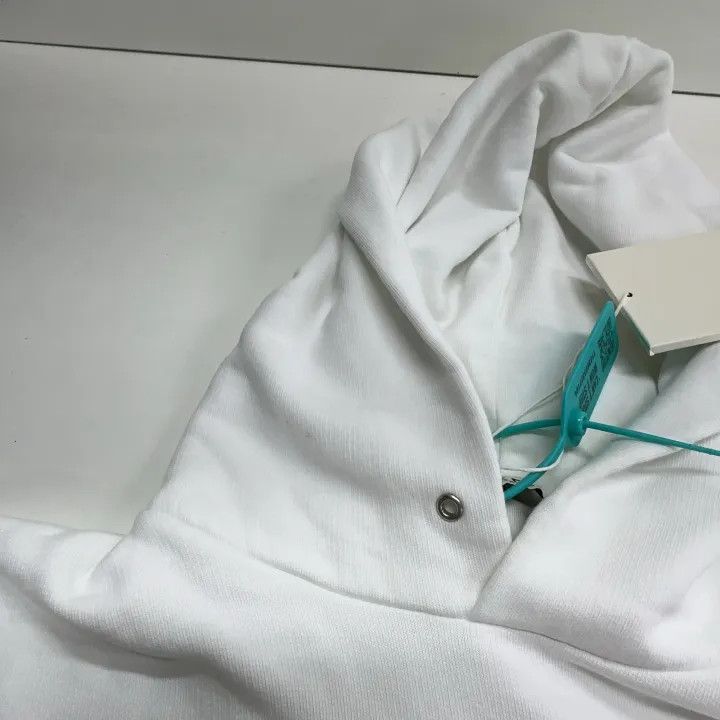Givenchy Givenchy Spirit Printed White Hoodie for Women Size L / US 10 / IT 46 - 8 Thumbnail