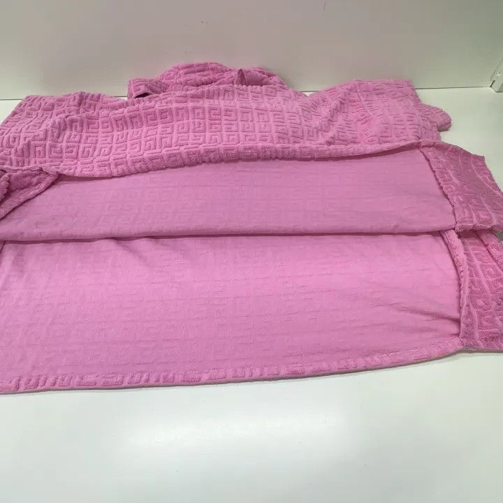 Givenchy Givenchy Logo Hooded Cape in Dusty Pink Size M / US 6-8 / IT 42-44 - 15 Thumbnail