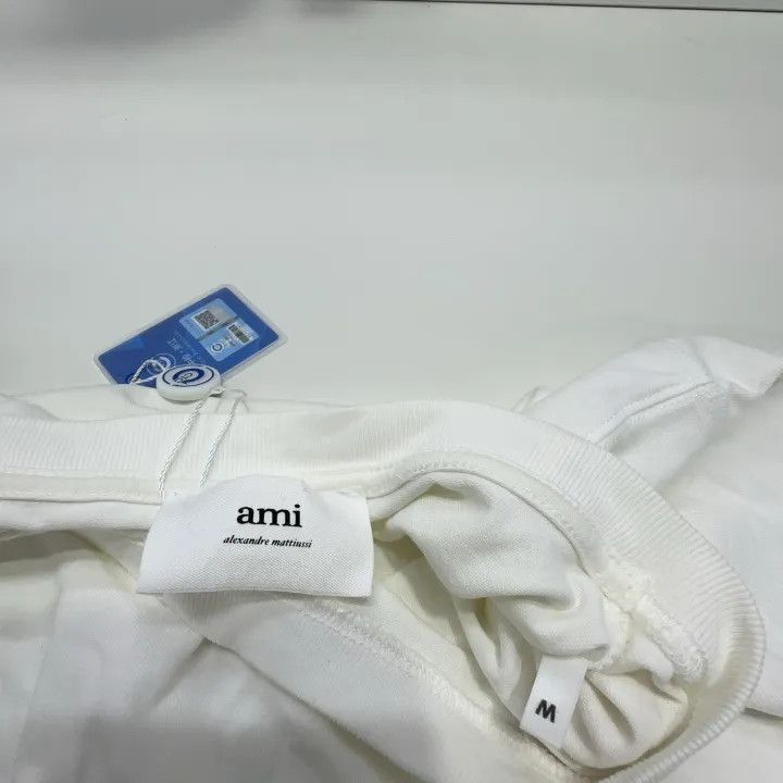 AMI AMI Classic Red Heart Embroidered Tee 0079 Size US M / EU 48-50 / 2 - 5 Thumbnail