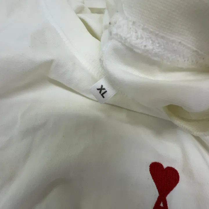 AMI AMIPARIS Heart Embroidered Short Sleeve T-Shirt 0079 Size US XL / EU 56 / 4 - 5 Thumbnail