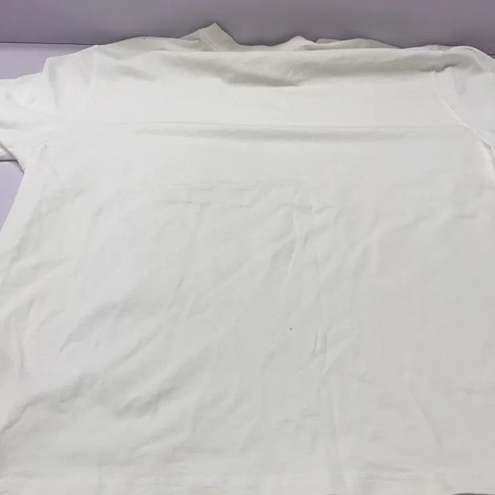 AMI AMIPARIS SS22 White Heart Logo T-Shirt 0079 Size US XL / EU 56 / 4 - 14 Thumbnail