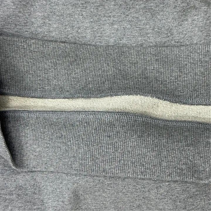 AMI AMIPARIS FW22 Gray Heart Embroidered Sweatshirt 0079 Size US L / EU 52-54 / 3 - 8 Thumbnail