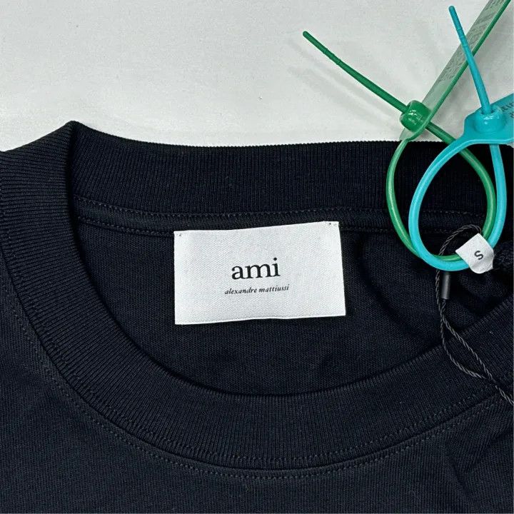 AMI AMIPARIS Black Short Sleeve Heart Embroidered T-shirt 0079 Size US S / EU 44-46 / 1 - 2 Thumbnail