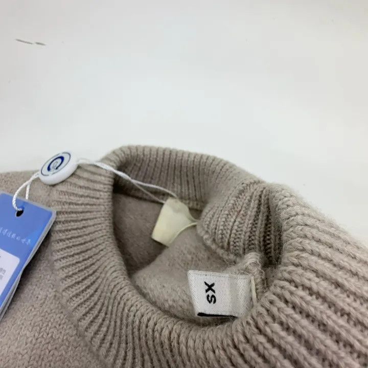AMI AMIPARIS Love Logo Wool Sweater Unisex 0079 Size US XS / EU 42 / 0 - 5 Thumbnail