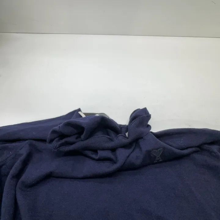 AMI AMIPARIS Navy Heart Embroidered Crewneck Sweater 0079 Size US L / EU 52-54 / 3 - 7 Thumbnail