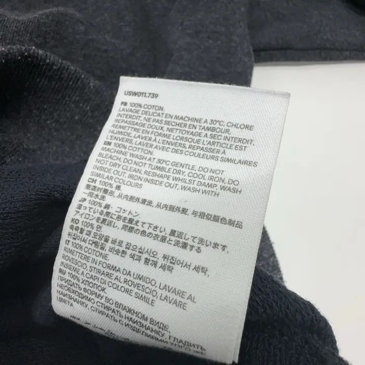 AMIPARIS Heart Label Crewneck Sweatshirt 0079