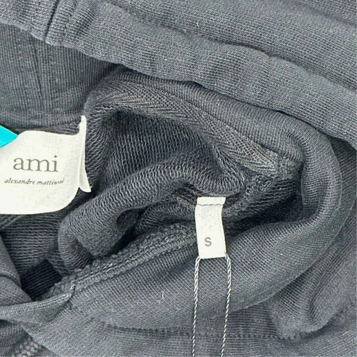 AMI AMIPARIS FW22 Heart Logo Hoodie for Everyone 0079 Size US S / EU 44-46 / 1 - 5 Thumbnail