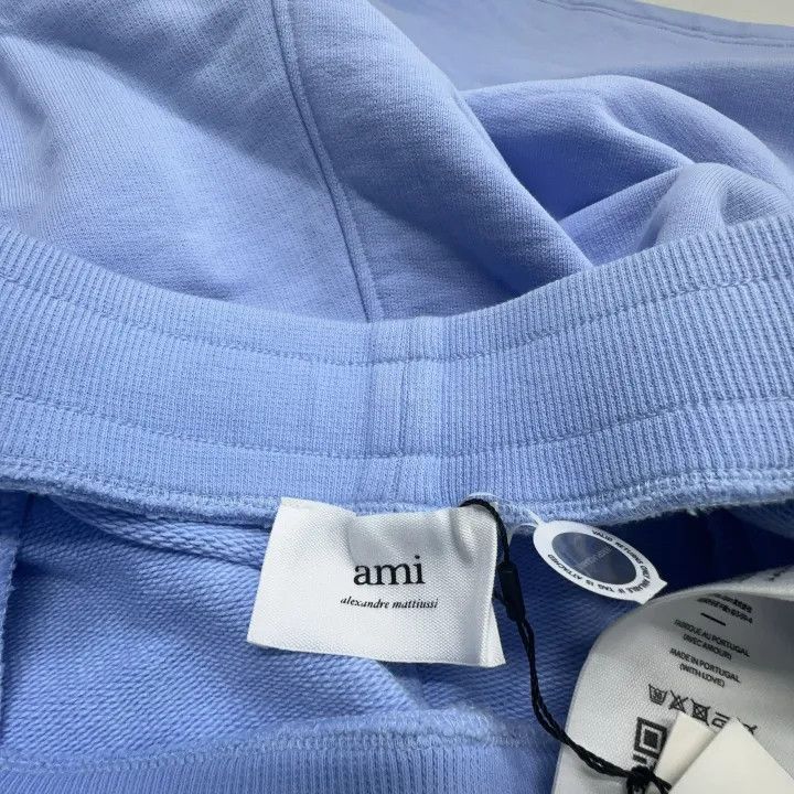 AMI AMIPARIS Casual Blue Logo Embroidered Shorts 0079 Size US 36 / EU 52 - 6 Thumbnail
