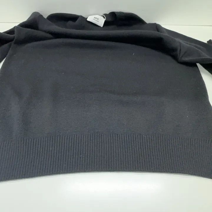 AMI AMIPARIS Black Heart Sweater for Men 0079 Size US L / EU 52-54 / 3 - 9 Thumbnail