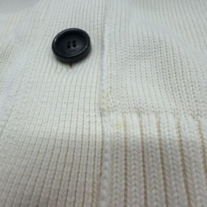 AMI AMIPARIS SS22 White Heart Logo V-Neck Cardigan 0079 Size US M / EU 48-50 / 2 - 8 Thumbnail