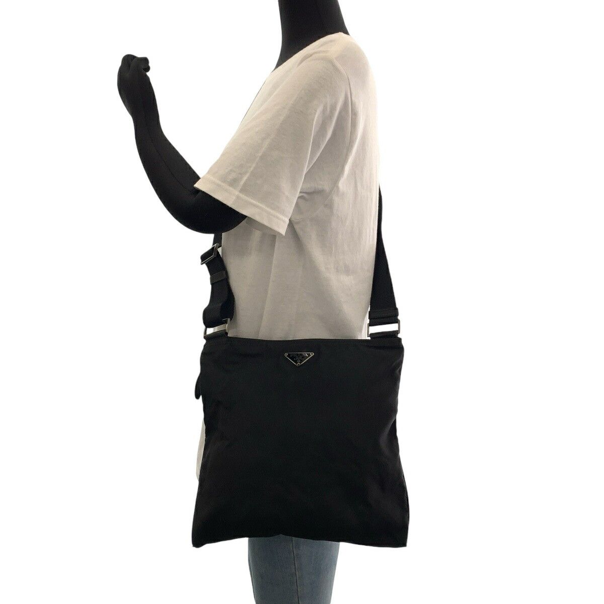 Prada Prada Prada Tessuto Triangle Logo Plate Nylon Shoulder Bag Others Crossbody Bag DUTY FREE for USA Size ONE SIZE - 7 Thumbnail