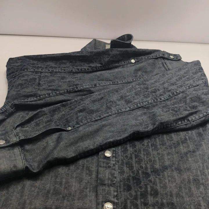 Dior Dior FW22 Logo Print Long Sleeve Shirt 0079 Size US M / EU 48-50 / 2 - 9 Thumbnail