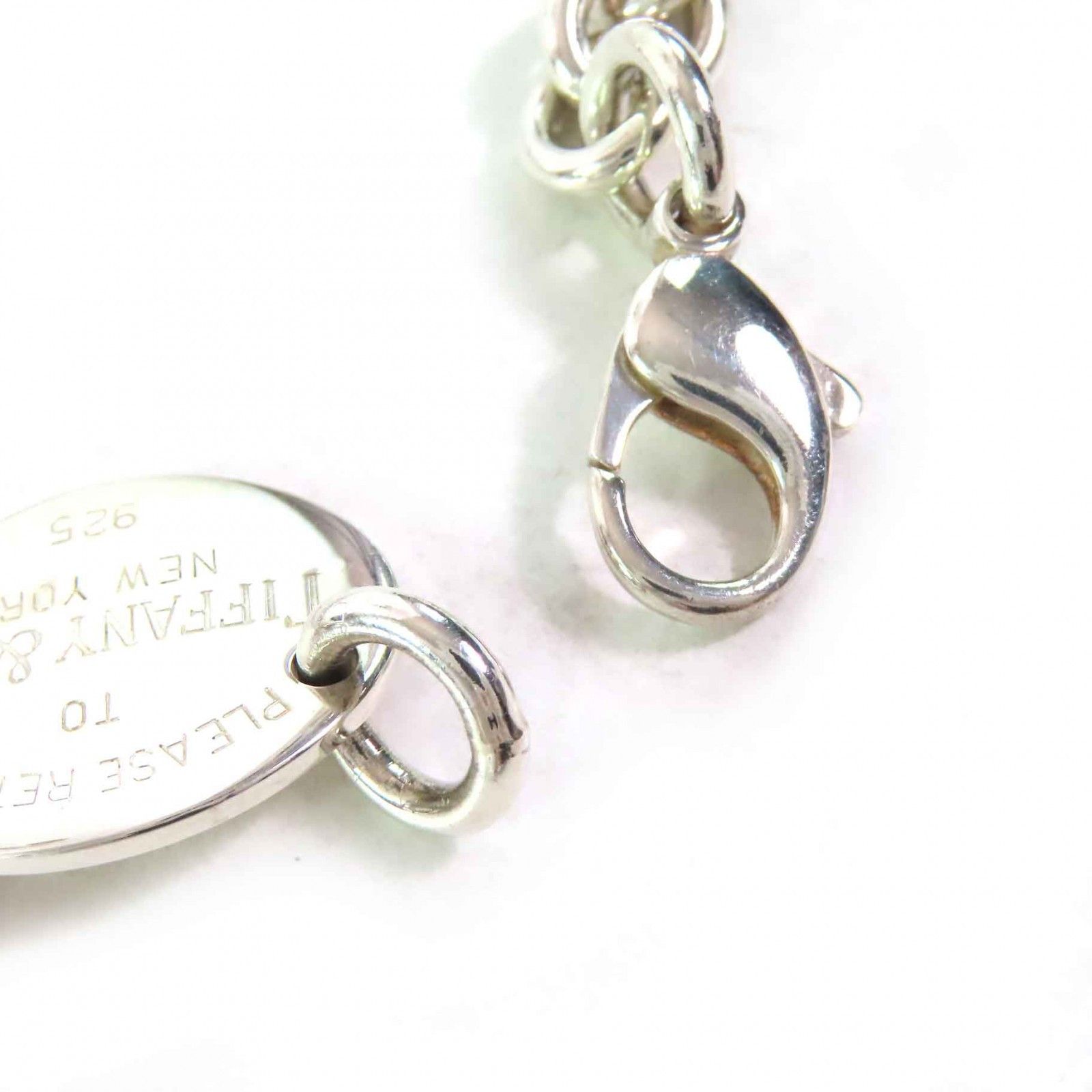 Tiffany & Co. Tiffany & Co. Tiffany&Co. Oval Tag Choker Silver Necklace Metal Necklace Size ONE SIZE - 5 Thumbnail