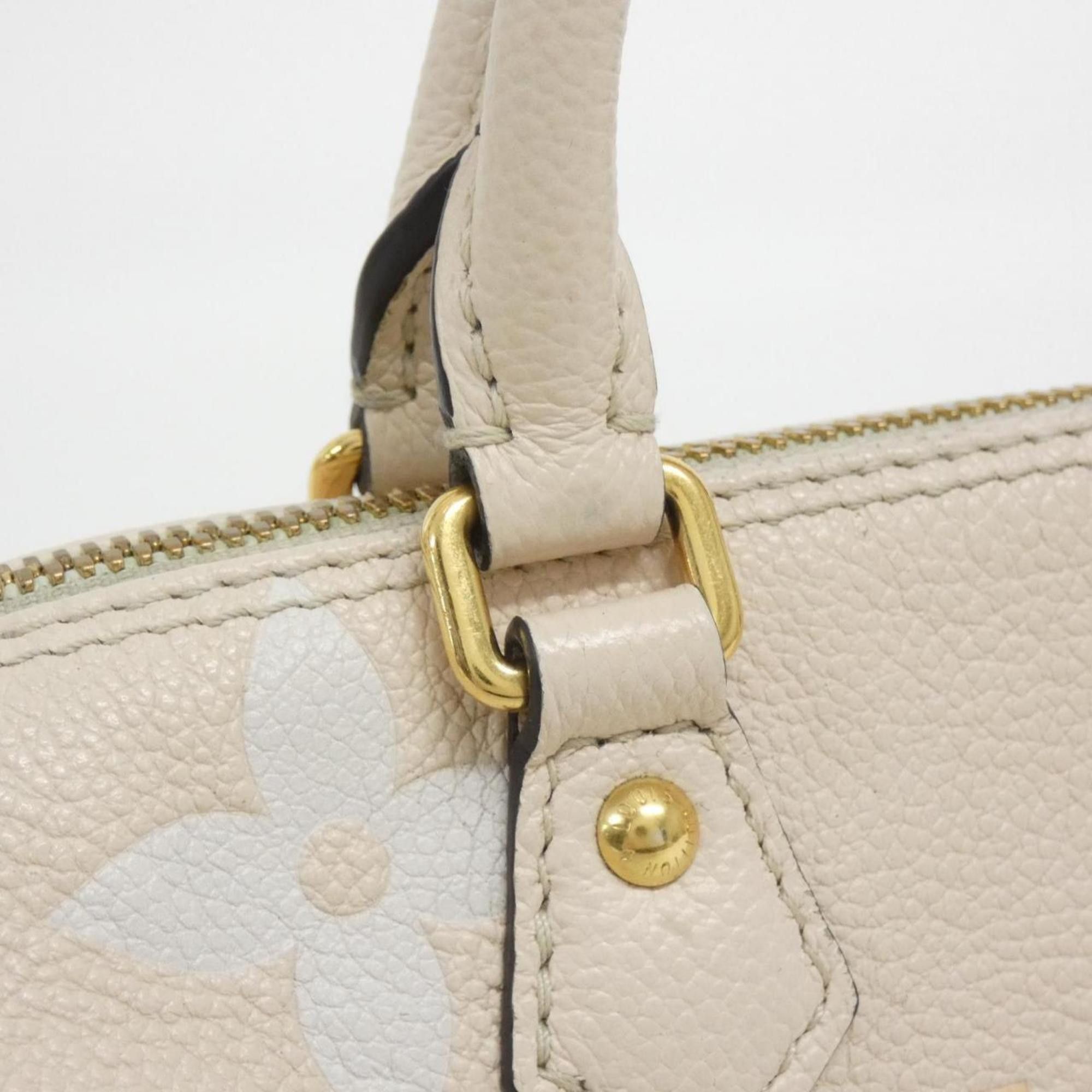 Louis Vuitton Louis Vuitton Papillon shoulder Size ONE SIZE - 8 Thumbnail