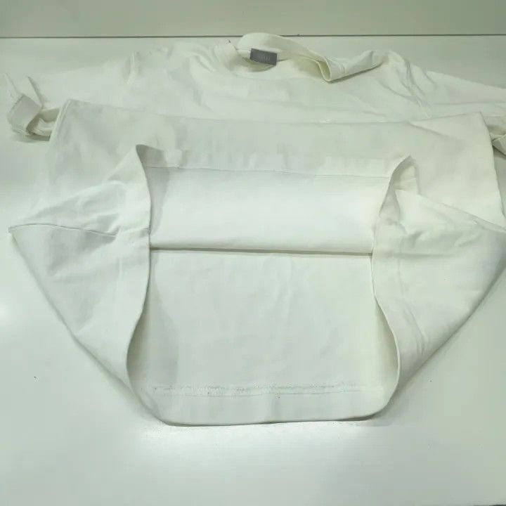 Dior Dior White Bee Pocket T-Shirt for Men 0079 Size US M / EU 48-50 / 2 - 10 Thumbnail
