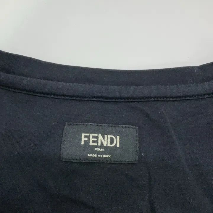 Fendi Fendi Casual Graphic T-Shirt for Women 0079 Size US XL / EU 56 / 4 - 6 Thumbnail
