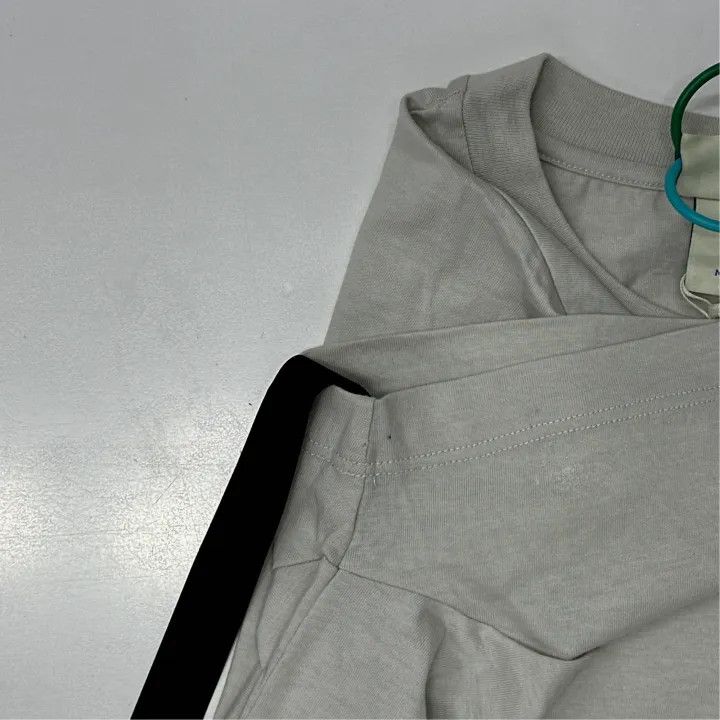 Fendi Fendi Kids Short Sleeve T-Shirt in Light Gray 0079 Size US M / EU 48-50 / 2 - 5 Thumbnail