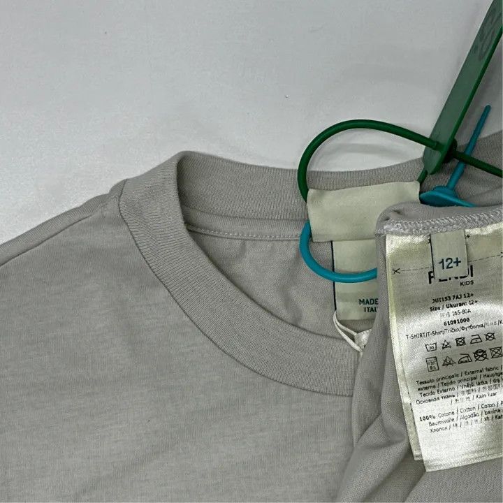 Fendi Fendi Kids Short Sleeve T-Shirt in Light Gray 0079 Size US M / EU 48-50 / 2 - 3 Thumbnail