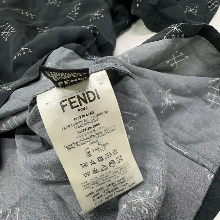 Fendi Fendi Logo Print Short Sleeve Shirt 0079 Size US M / EU 48-50 / 2 - 4 Thumbnail