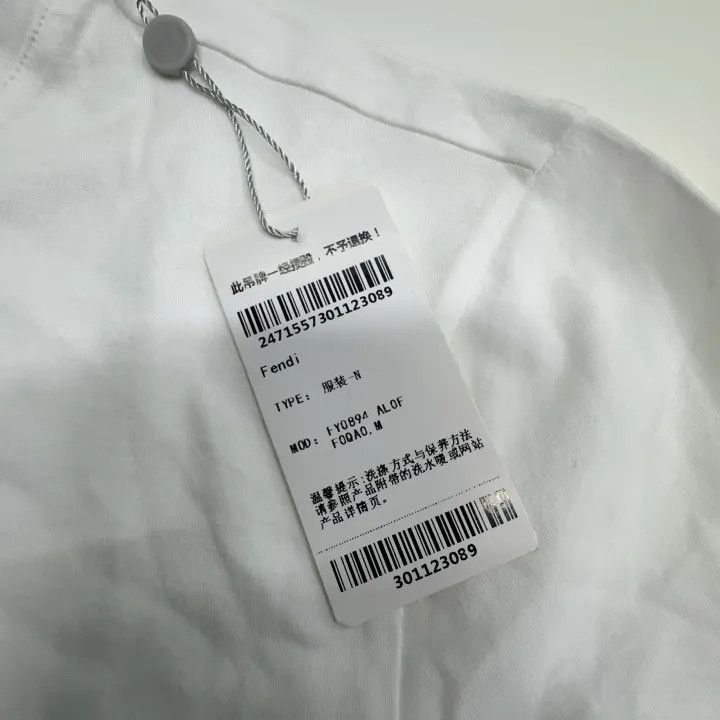 Fendi Fendi White Logo Embroidered Short Sleeve T-Shirt 0079 Size US M / EU 48-50 / 2 - 13 Thumbnail