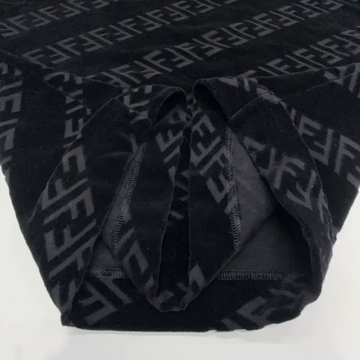 Fendi Fendi Logo Print Black Short Sleeve T-Shirt 0079 Size US M / EU 48-50 / 2 - 9 Thumbnail