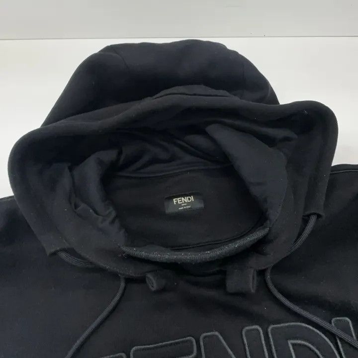 Fendi Fendi Black Logo Hoodie for Men 0079 Size US M / EU 48-50 / 2 - 8 Thumbnail