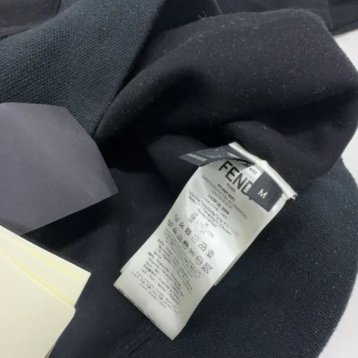 Fendi Fendi Black Logo Hoodie for Men 0079 Size US M / EU 48-50 / 2 - 5 Thumbnail