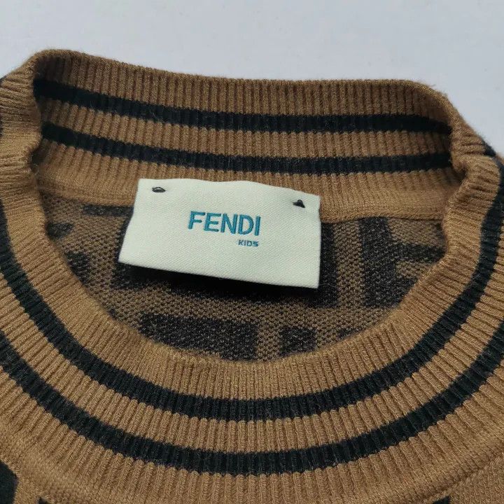 Fendi Fendi Logo Short Sleeve Sweater for Kids 0079 Size US M / EU 48-50 / 2 - 2 Thumbnail