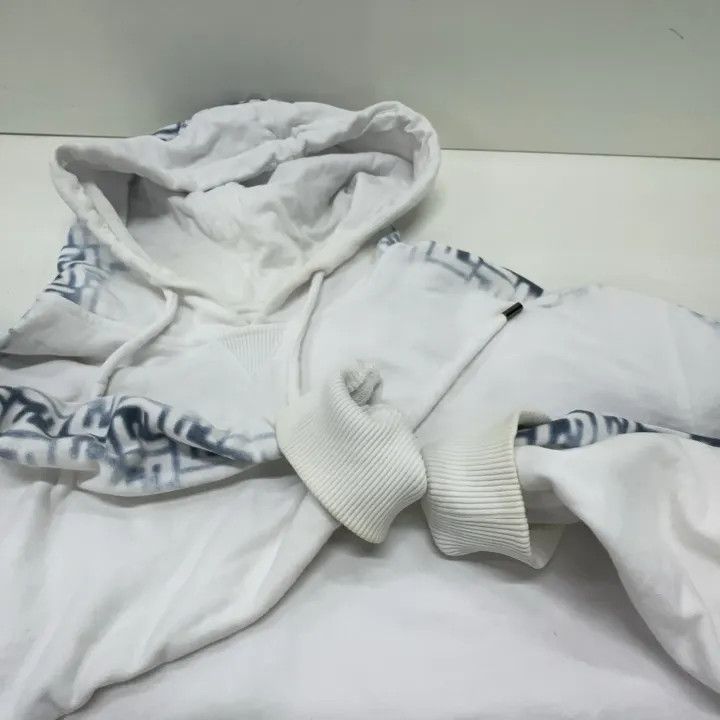 Fendi Fendi SS23 Logo Hoodie for Men 0079 Size US M / EU 48-50 / 2 - 8 Thumbnail