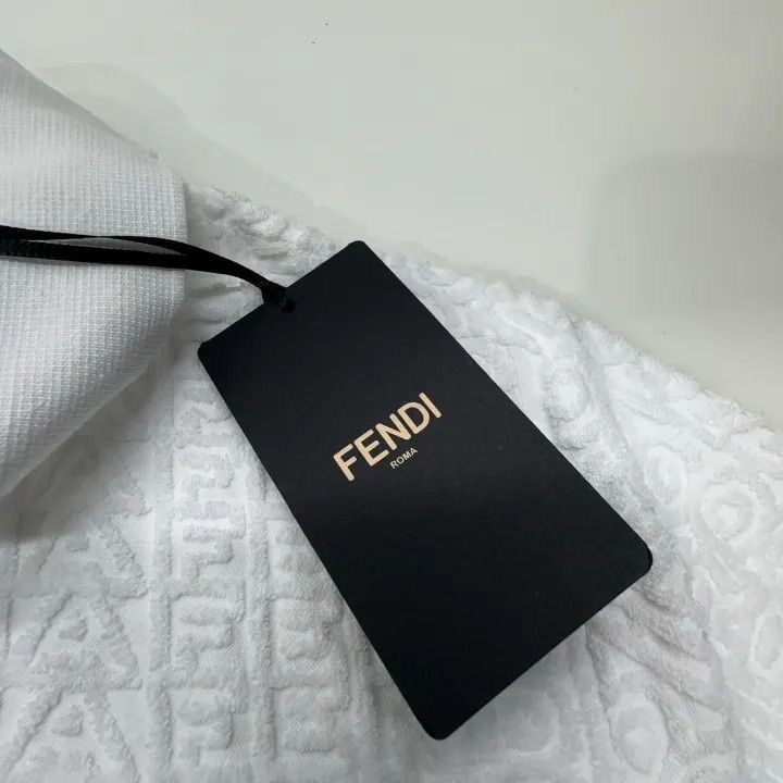 Fendi Fendi Plain Pattern Short Sleeve Polo Shirt 0079 Size US M / EU 48-50 / 2 - 6 Thumbnail