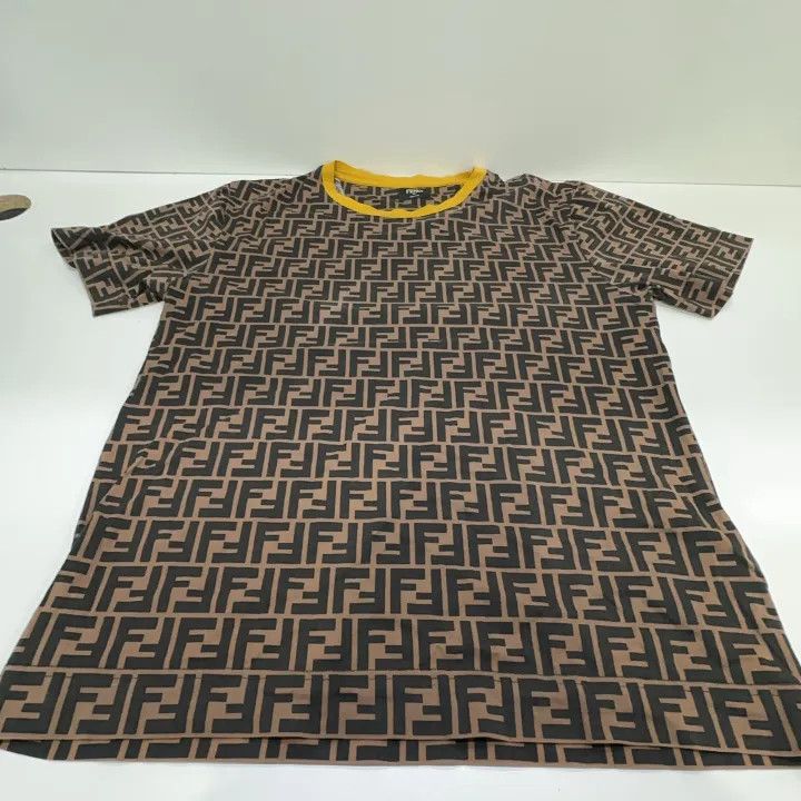Fendi Fendi Brown Logo Print Short Sleeve T-Shirt 0079 Size US XS / EU 42 / 0 - 9 Thumbnail
