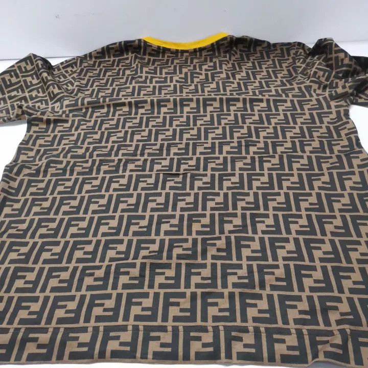 Fendi Fendi Classic Logo Print Short Sleeve T-Shirt 0079 Size US M / EU 48-50 / 2 - 9 Thumbnail