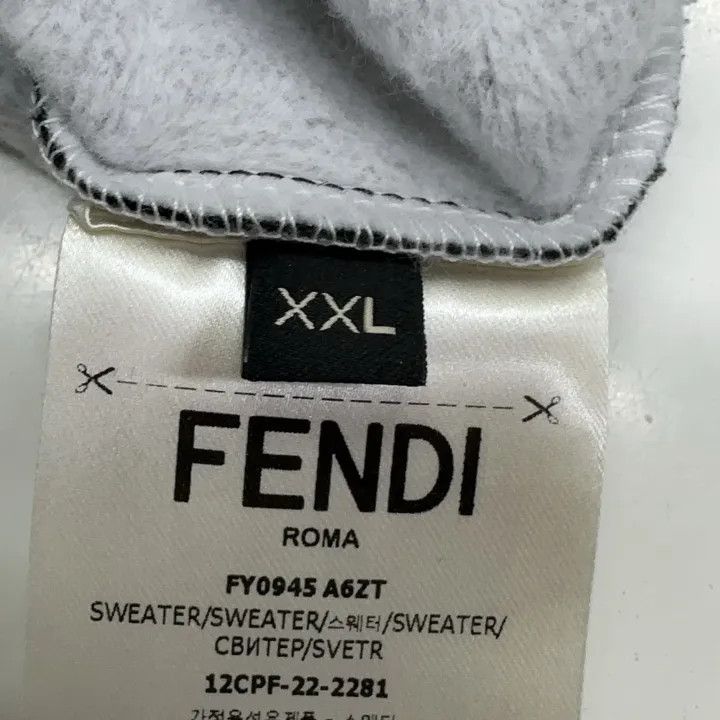 Fendi Fendi FW22 Logo Print Hoodie for Men 0079 Size US XXL / EU 58 / 5 - 4 Thumbnail