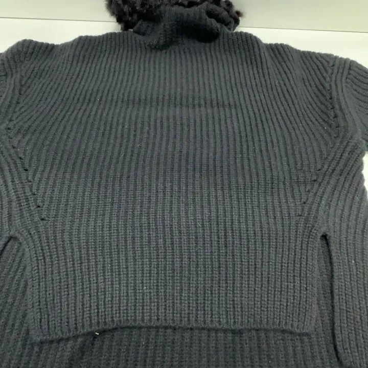 Fendi Fendi Casual Chic Solid Knitted Sweater 0079 Size US M / EU 48-50 / 2 - 7 Thumbnail