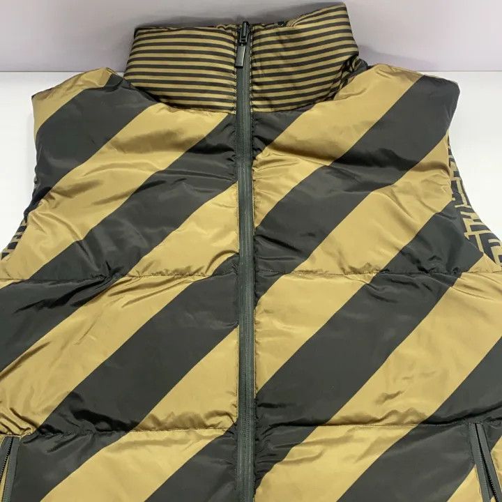 Fendi Fendi Classic Logo Reversible Gilet for Men 0079 Size US L / EU 52-54 / 3 - 12 Thumbnail