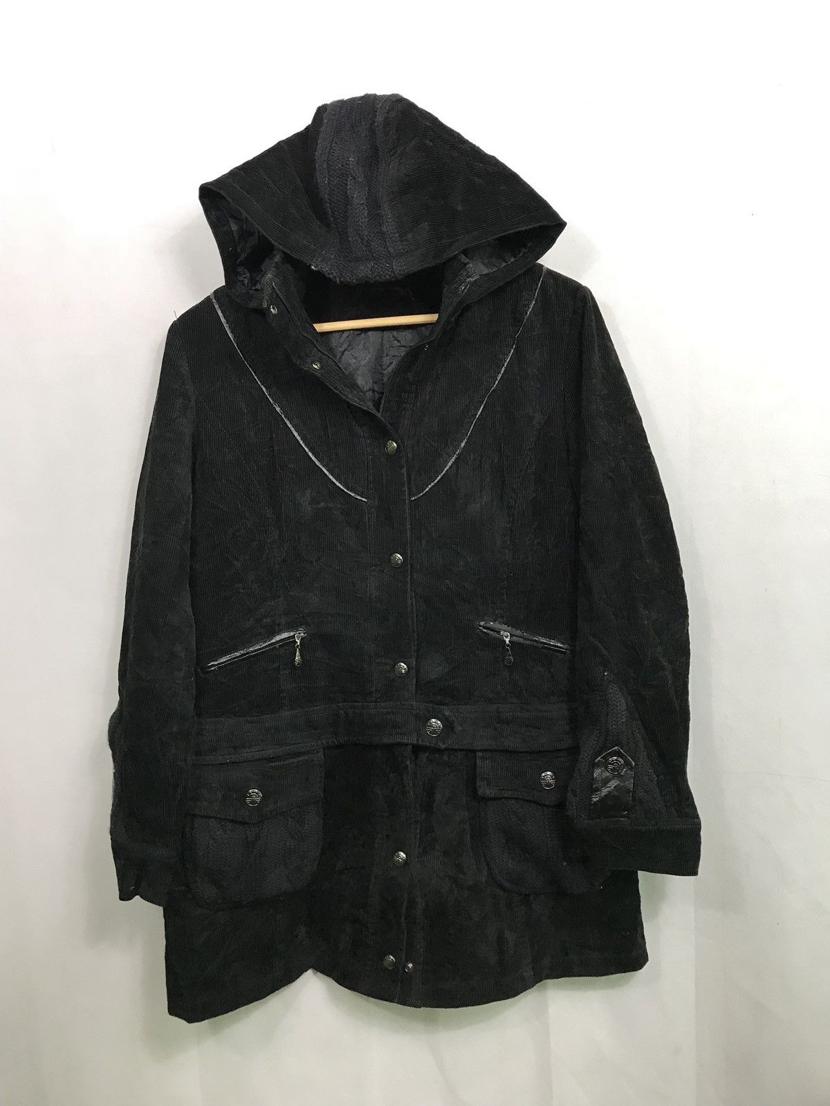 Louis Feraud LF BY LOUIS FERAUD CORDUROY JACKET Size US S / EU 44-46 / 1 - 1 Thumbnail